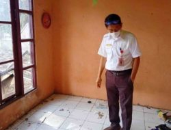 Kepala Dinas PUPR Barito Timur Pantau Rehab Rumah Jabatan Ketua PN