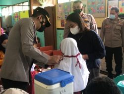 Polres Sukabumi Kota Bersama Dinkes Kota Sukabumi dan Kodim 0607 Menggelar Vaksinasi Anak Putaran Ke-2