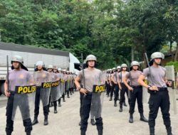 Jelang Pilkades Serentak 2022, Personil Samapta Polres Sukabumi Gelar Latihan Pengendalian Massa