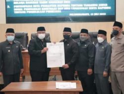 Paripurna DPRD, Bupati Sukabumi Paparkan Subtansi Raperda Perikanan Dan TJSPKBL