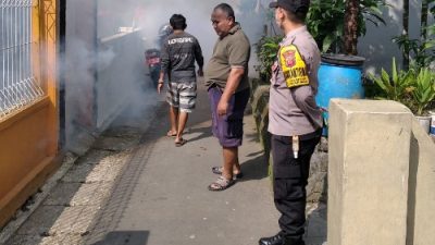 Antisipasi Pencegahan DBD, Polres Banjar Bekwrjasama Dwngan Dinkes Lakukan Fogging