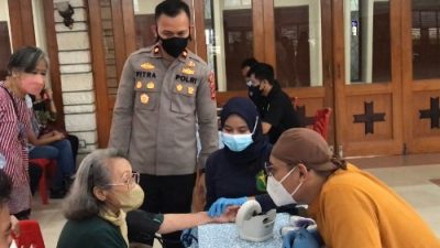 Polres Sukabumu Kota Bersama Dinas Kesehatan Berupaya Percepatan Pencapaian Vaksinasi di Wilayah Kota Sukabumi