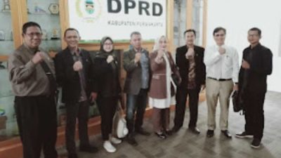 DPC Peradi Audien ke Komisi I DPRD Purwakarta, Disdukcapil Perlu Sosialisasi Yang Inten Ke Masyarakat