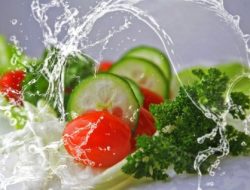 Tips Mudah Cara Membersihkan Buah dan Sayuran dengan Baik dan Benar agar Terhindar dari Penyakit