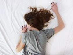 Sudah Tahu Bahaya Tidur Siang Terlalu Lama? Salah satunya Bisa Terkena Serangan Jantung