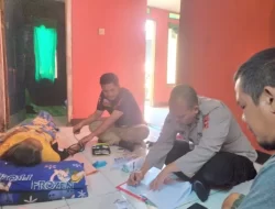 Mengimplementasi Program AA DEDE CURHAT DONG , Polisi Home Visit Warga Sakit di Simpenan Sukabumi