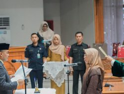 Rapat Paripurna Setujui LKPJ Bupati 2022, Sahkan 7 Raperda dan Lantik Erna Nurhasanah jadi PAW DPRD Kabupaten Bandung
