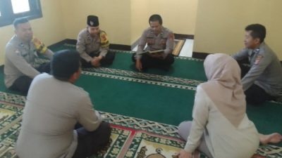 Polsek Citamiang Kota Sukabumi Berdzikir, Gelar SARUNGAN di Ramadhan