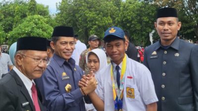 Hardiknas 2023, Bupati Iksan Iskandar Beri Penghargaan Siwa Berprestasi di Jeneponto