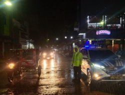 Pastikan Kota Sibolga Aman Dan Kondusif, Polres Sibolga Laksanakan Blue Light Malam Hari