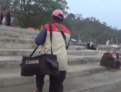 VIDEO: Pendapatan Jasa Foto di Pantai Karanghawu Sukabumi Menurun: Kalah Sama HP