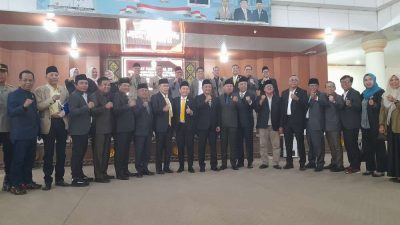 Pelantikan PAW 2 Anggota DPRD Ogan Ilir dari Partai Golkar Diwarnai Adu Argumen