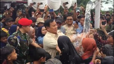 VIDEO: Menhan Prabowo Resmikan Pipanisasi Sumber Mata Air di Jampangkulon – Sukabumi