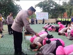 VIDEO: Kapolres Sukabumi Promosikan Kenaikan Pangkat Kepada 46 Personel