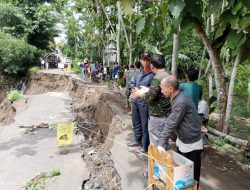 Longsor di Simpenan Sukabumi Putus Akses Jalan ke 3 Desa